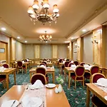 Oran Hotel